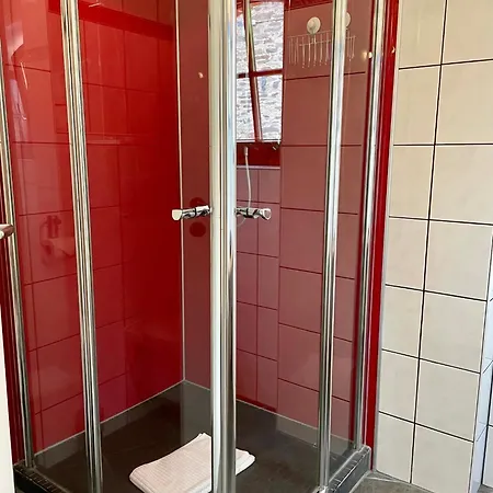 Springiersbacher Hof * Ediger-Eller