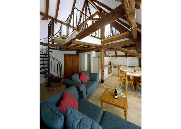 斯布格百切湖福酒店 公寓 *